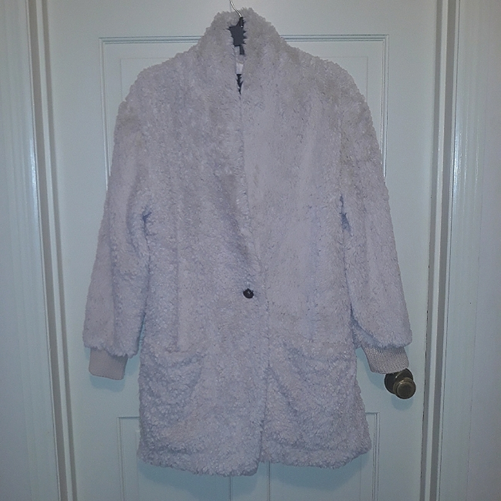 MeJane cream faux fur jacket size Large coat soft cozy